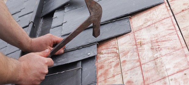 Putting new slate tiles on a roof